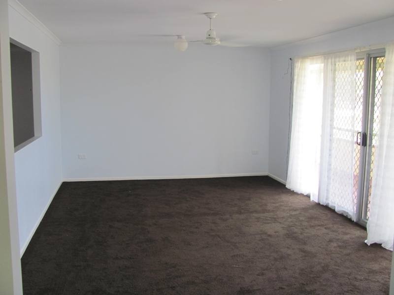 21 Marina Avenue, Boyne Island QLD 4680