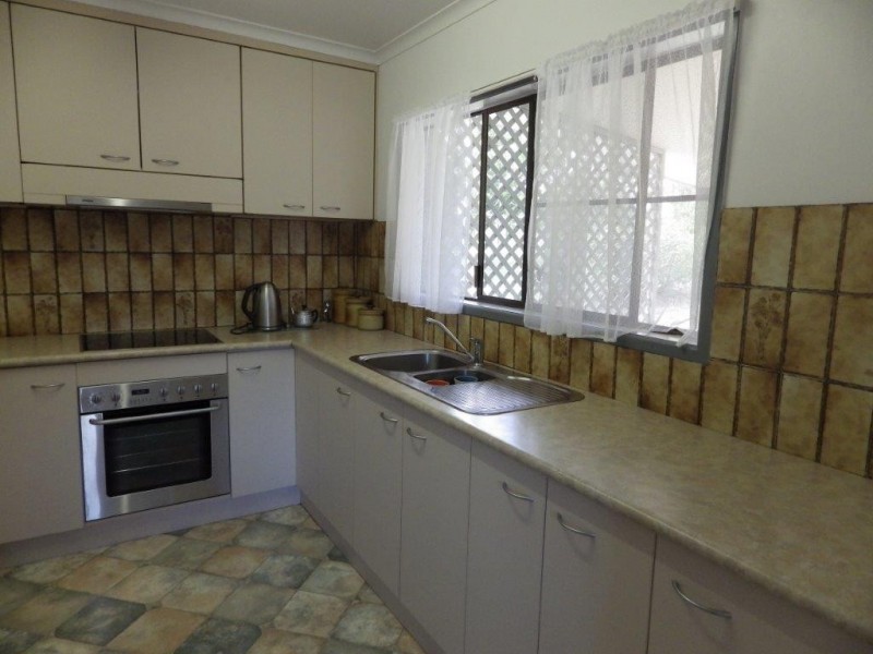 6 Jordana Court, Wurdong Heights QLD 4680