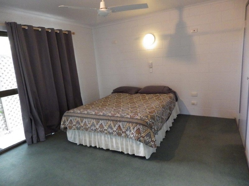 6 Jordana Court, Wurdong Heights QLD 4680