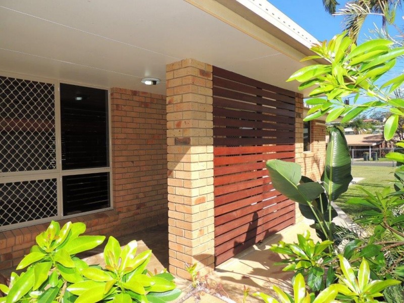 2 Daniel Drive, New Auckland QLD 4680