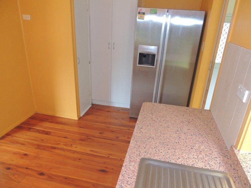 7 Wilkins Street, West Gladstone QLD 4680