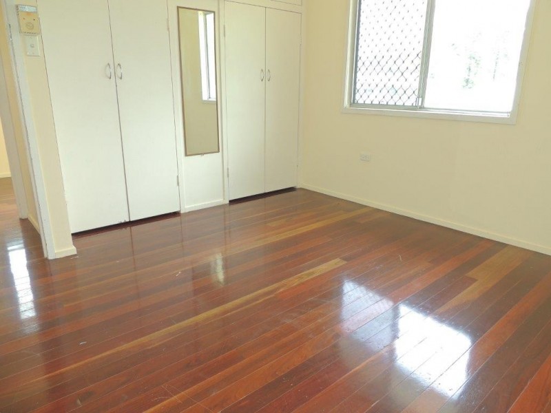 7 Wilkins Street, West Gladstone QLD 4680