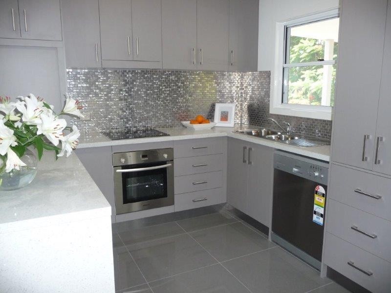 14 Worthington Street, Gladstone QLD 4680