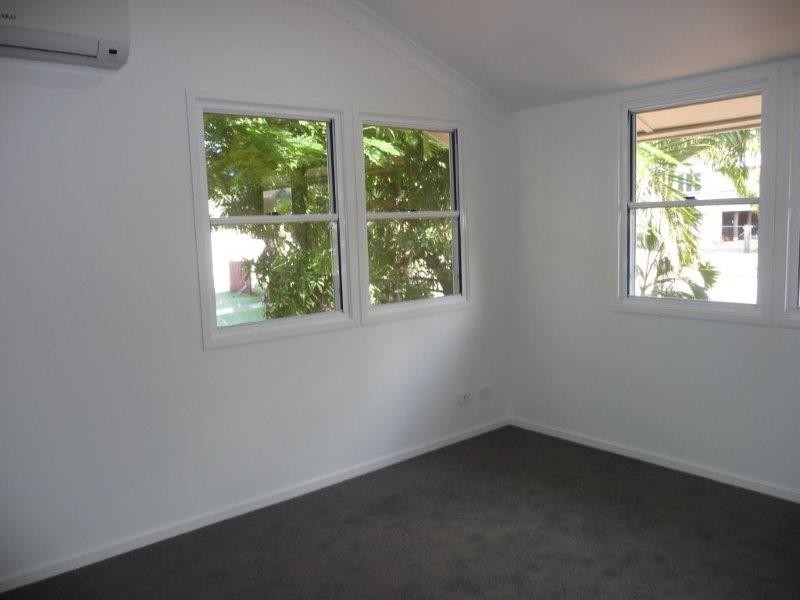 14 Worthington Street, Gladstone QLD 4680