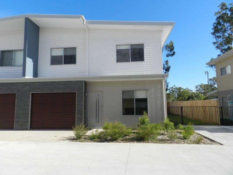 4/1 Collins Lane, Kin Kora QLD 4680