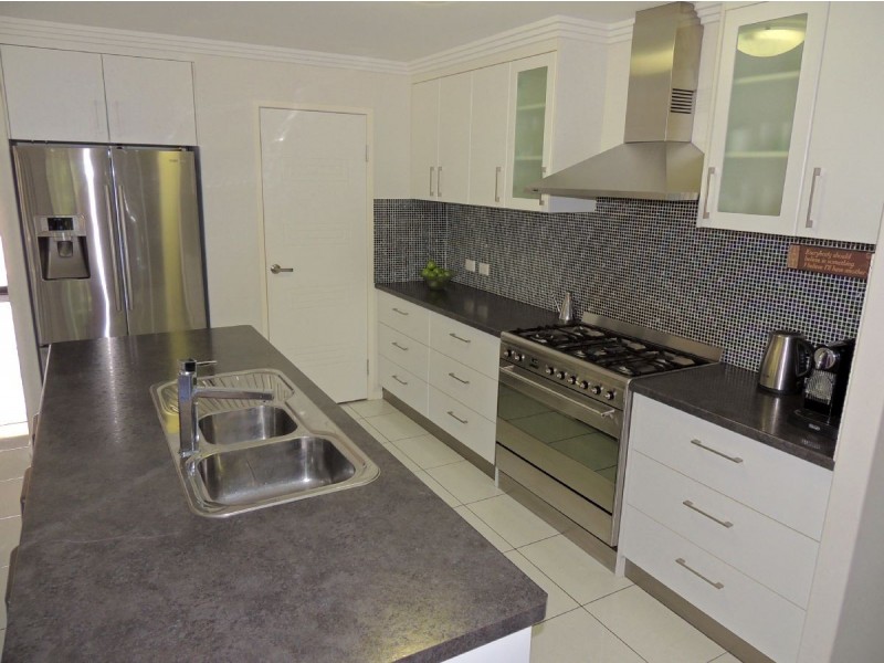 lot 415 Jim Whyte Way, Beecher QLD 4680