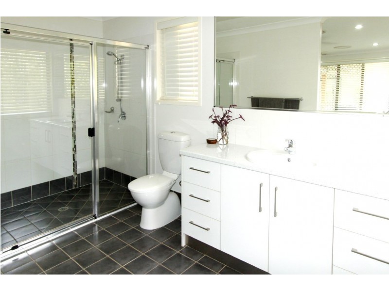 lot 415 Jim Whyte Way, Beecher QLD 4680