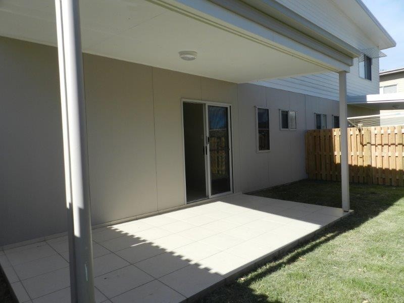 8/1 Collins Lane, Kin Kora QLD 4680