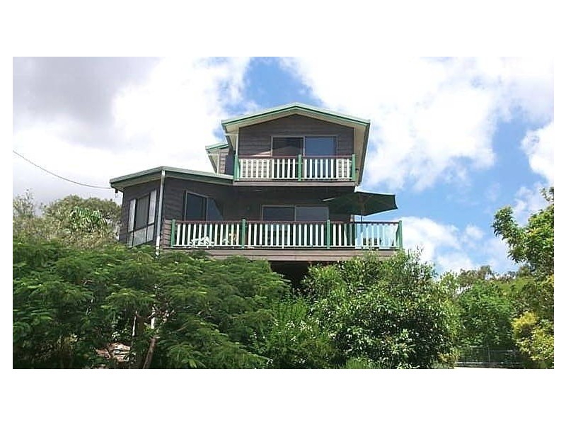 16 Columbia Avenue, Clinton QLD 4680