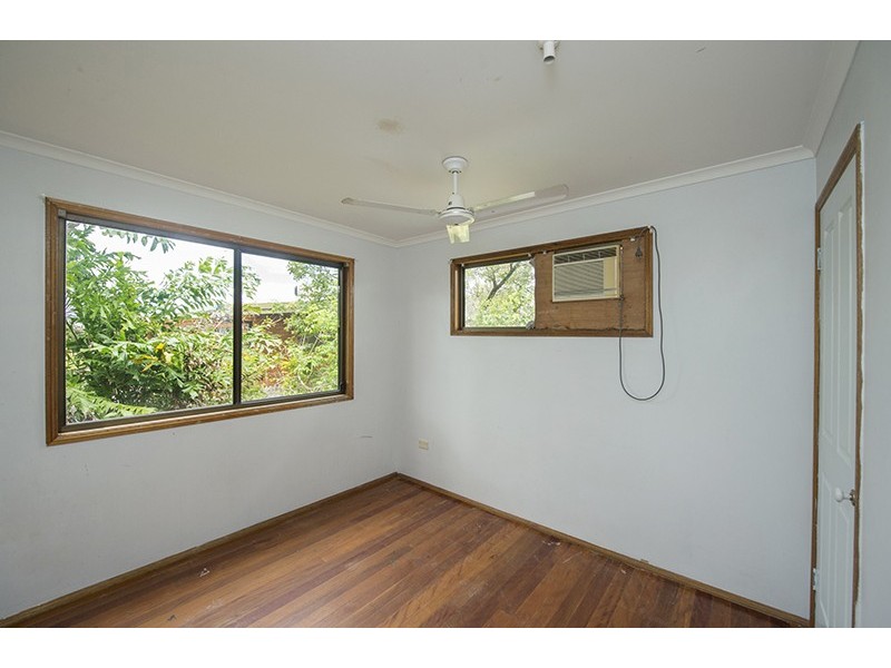 16 Columbia Avenue, Clinton QLD 4680
