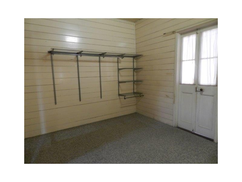 24 Off Street, South Gladstone QLD 4680