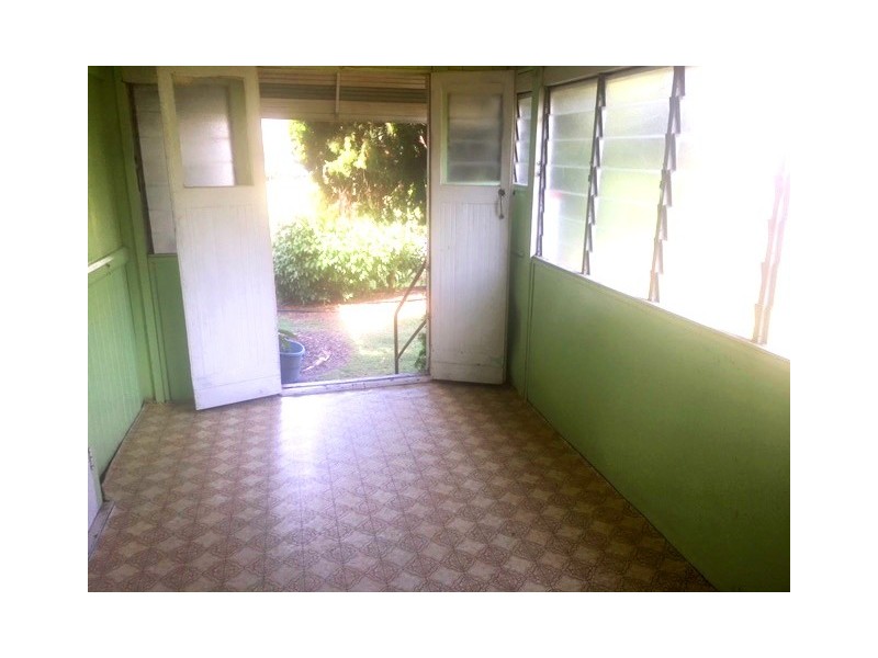 6 Beech St,, Builyan QLD 4680