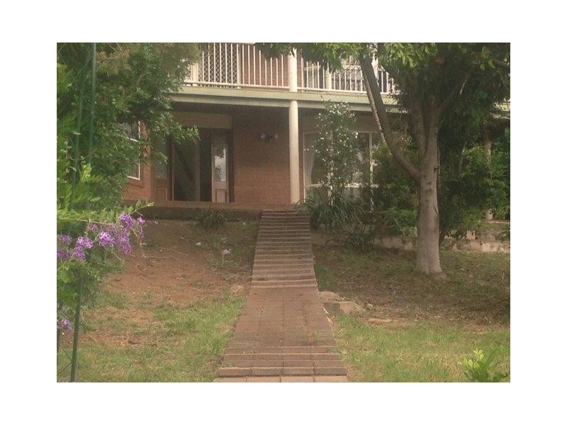 14 Fawley Close, Telina QLD 4680