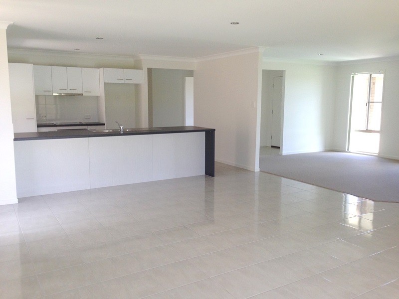 18 Fleet Street, Calliope QLD 4680