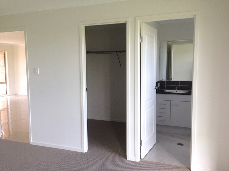 18 Fleet Street, Calliope QLD 4680