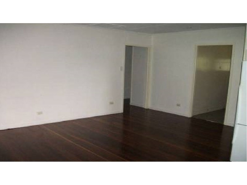 42 Golding Street, Barney Point QLD 4680