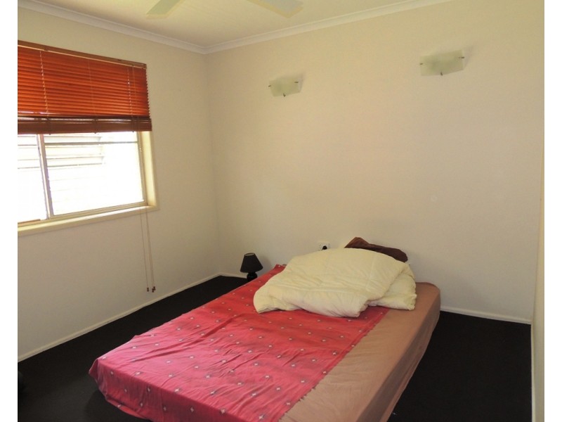 14 Venus Street, Telina QLD 4680