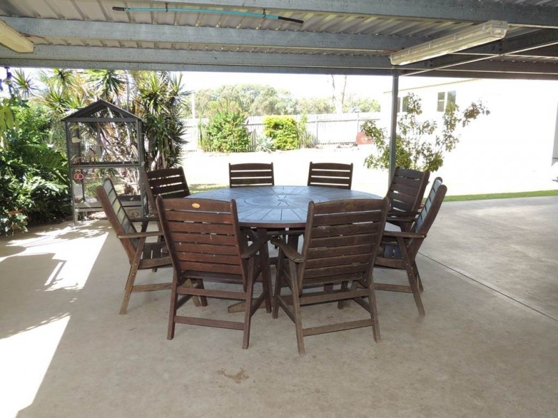276 J HICKEY AVENUE, Clinton QLD 4680