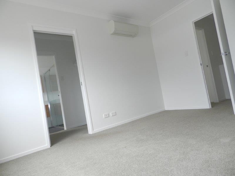 2/5-9 View Street, West Gladstone QLD 4680