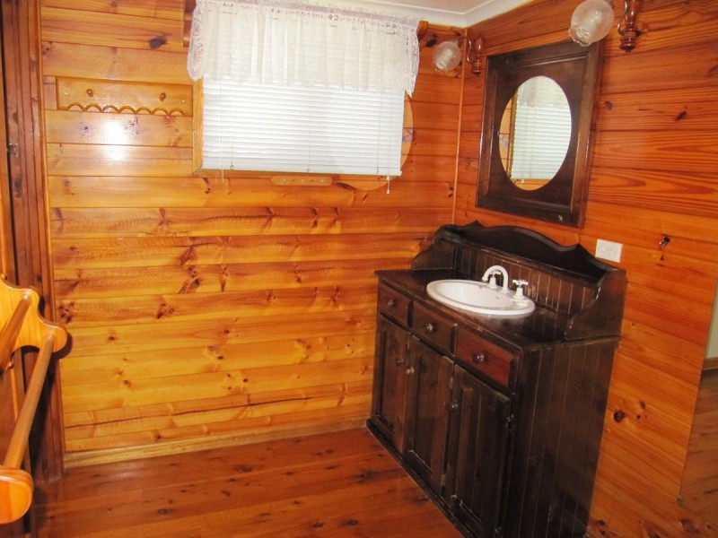 13 Pacific Avenue, Tannum Sands QLD 4680