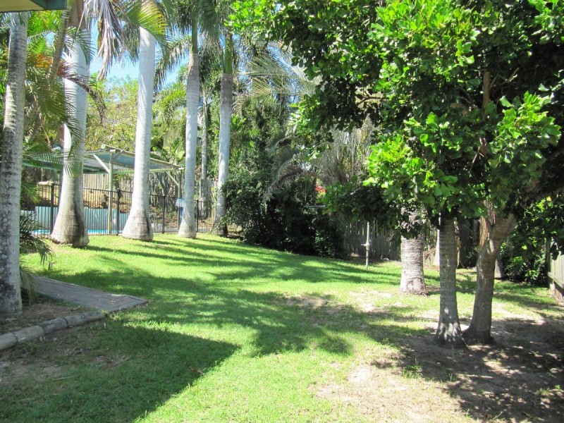 13 Pacific Avenue, Tannum Sands QLD 4680