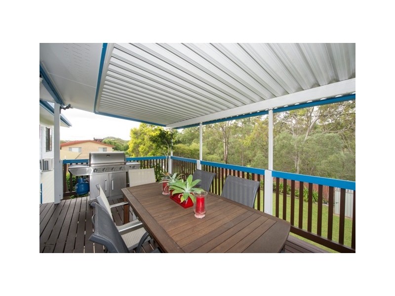 10 Pluto Street, Telina QLD 4680