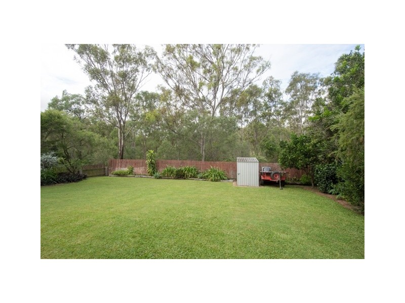 10 Pluto Street, Telina QLD 4680