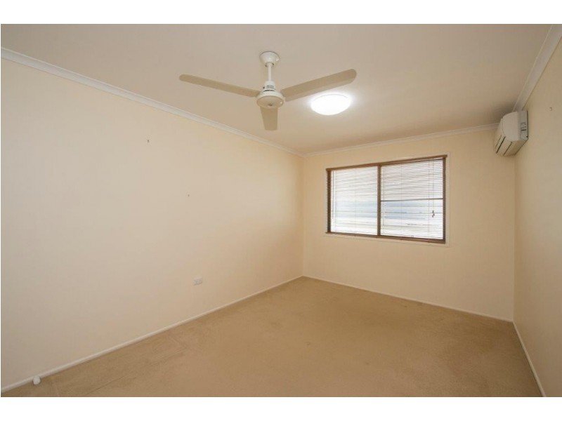 10 Pluto Street, Telina QLD 4680