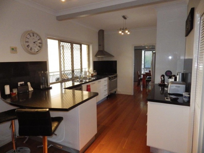 11 Caledon Street, Tannum Sands QLD 4680