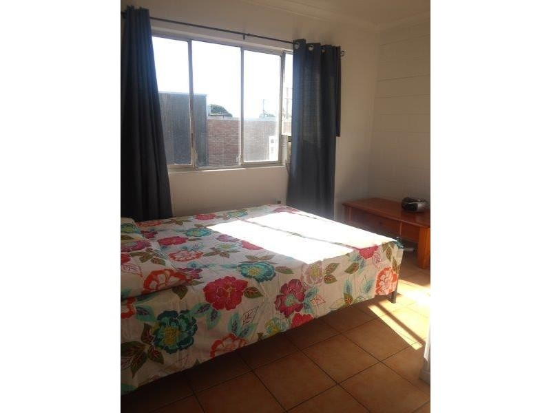3/29 Off Street, Gladstone QLD 4680
