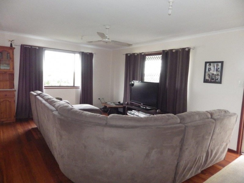 5 Chapple Court, Boyne Island QLD 4680