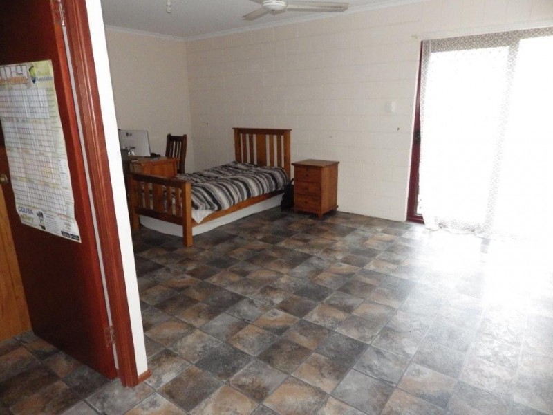 5 Chapple Court, Boyne Island QLD 4680