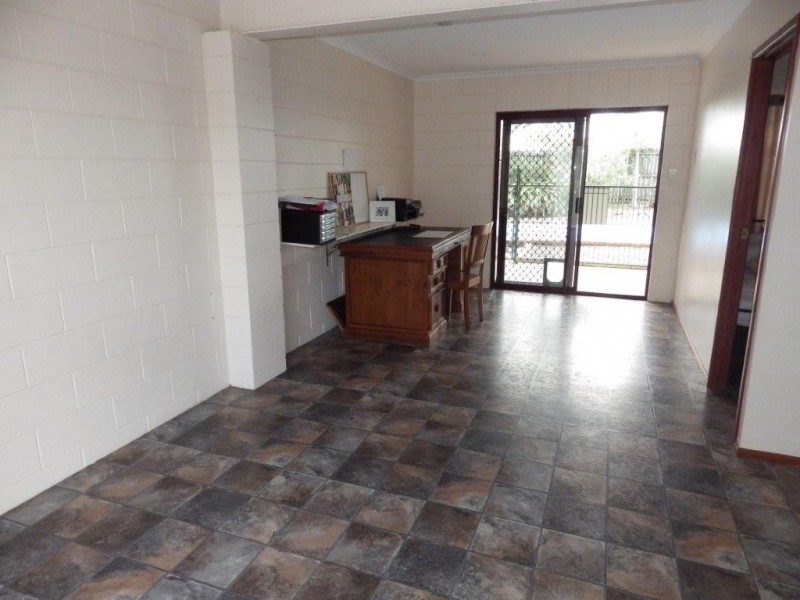 5 Chapple Court, Boyne Island QLD 4680