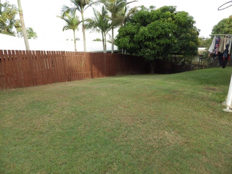 5 Chapple Court, Boyne Island QLD 4680