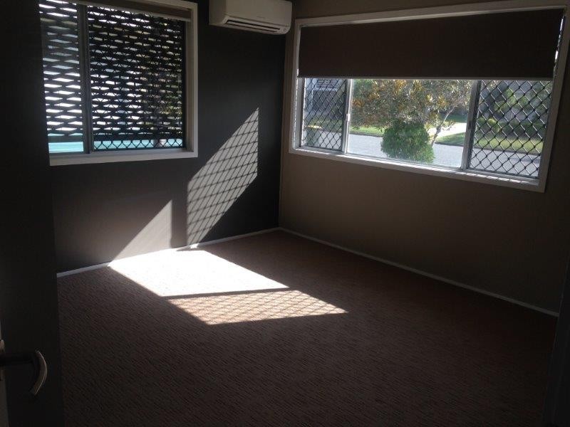 15 Javelin Street, Toolooa QLD 4680