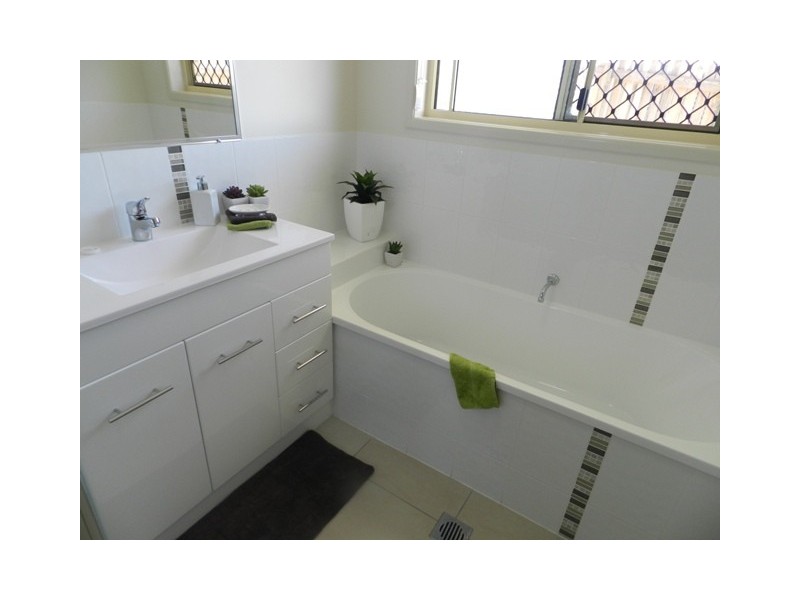 20 Orpheus Drive, Calliope QLD 4680