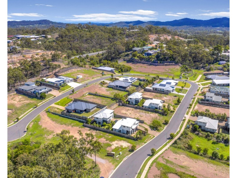 - Sanctuary Hill Private Estate, Clinton QLD 4680