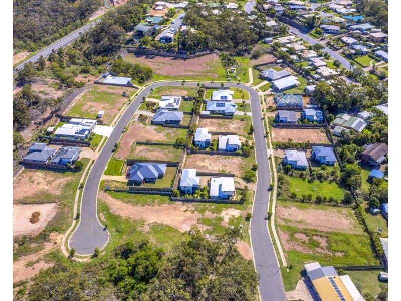 - Sanctuary Hill Private Estate, Clinton QLD 4680