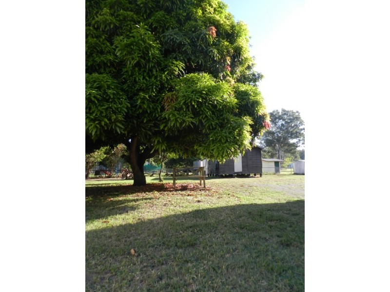 9 Railway Terrace, Ubobo QLD 4680