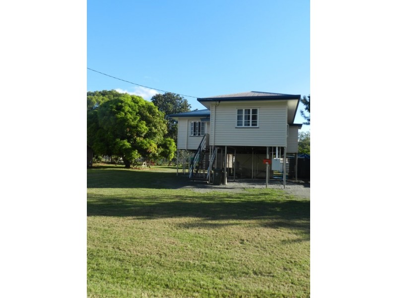 9 Railway Terrace, Ubobo QLD 4680