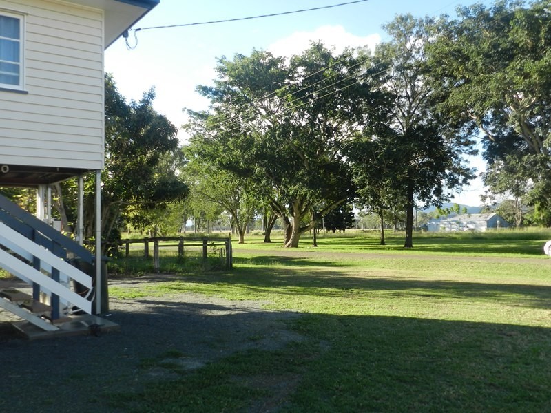 9 Railway Terrace, Ubobo QLD 4680