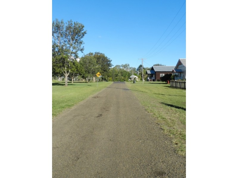 9 Railway Terrace, Ubobo QLD 4680