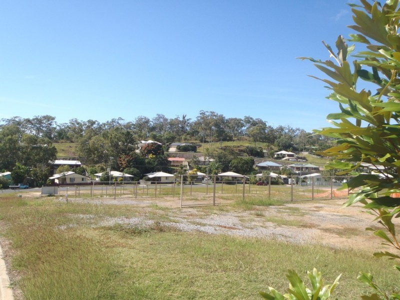 - Toolooa Central, Toolooa QLD 4680
