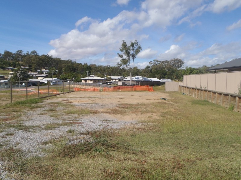 - Toolooa Central, Toolooa QLD 4680