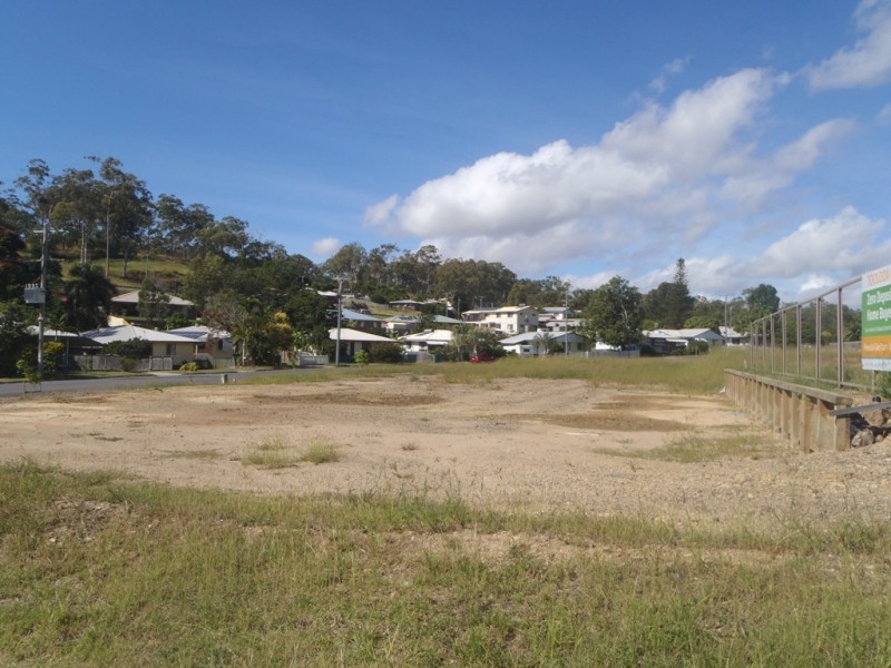 - Toolooa Central, Toolooa QLD 4680