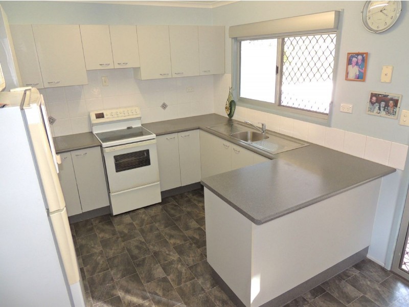13 Alder Street, New Auckland QLD 4680