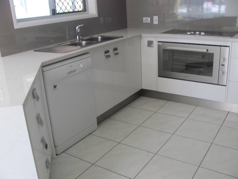 33 Brin Street, Boyne Island QLD 4680