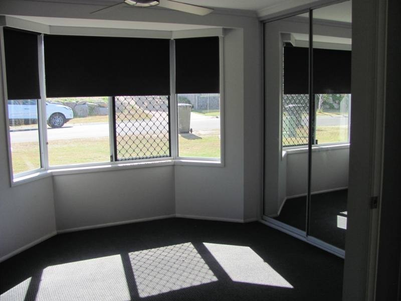 33 Brin Street, Boyne Island QLD 4680