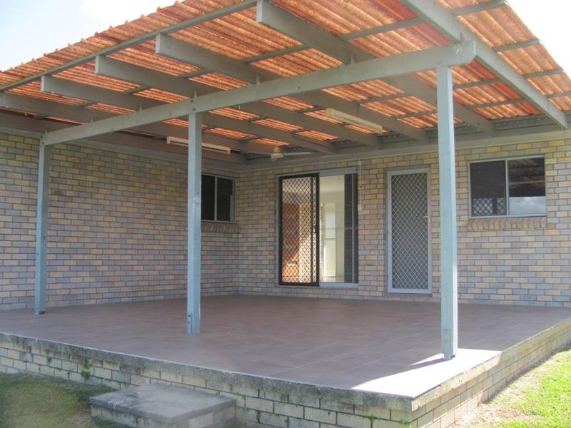 33 Brin Street, Boyne Island QLD 4680