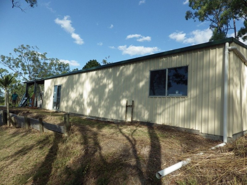 6 Helen Crescent, Wurdong Heights QLD 4680